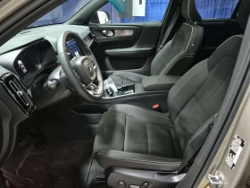 Volvo XC40 PLUS| 360 камери| 2 ключа| Панорама| Carfax, снимка 7