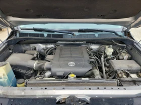 Toyota Tundra 5.7l Crewmax Sr5, снимка 11