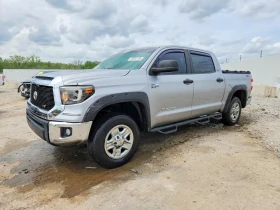 Toyota Tundra 5.7l Crewmax Sr5, снимка 1