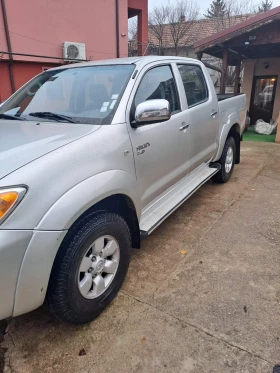 Toyota Hilux 2.5 D4-D 4x4, снимка 2