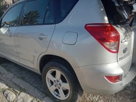 Обява за продажба на Toyota Rav4 2.2 D4D ~8 700 лв. - изображение 4