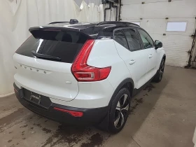 Volvo XC40 * RECHARGE P8 EAWD PURE ELECTRIC * CARFAX *  - 21500 € / 42050.35 лв. - 62383025 3
