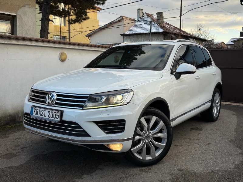 VW Touareg 3.0TDI FACELIFT R-LINE PANORAMA NAVI XENON, снимка 1 - Автомобили и джипове - 48552547