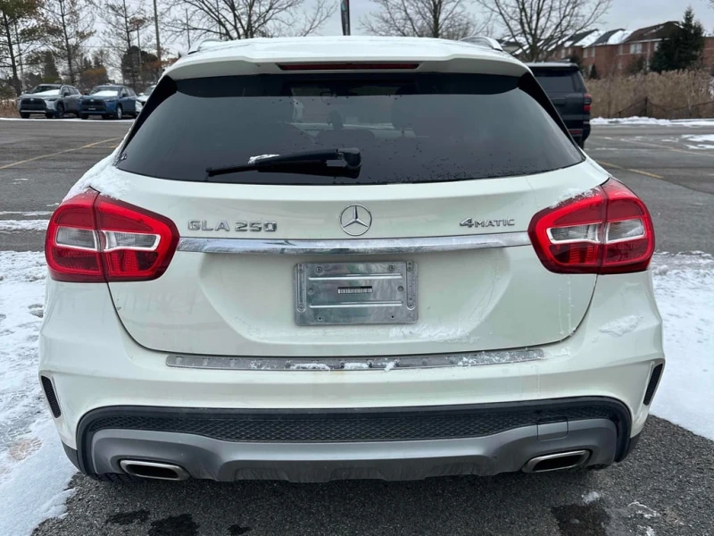 Mercedes-Benz GLA 250 * CARFAX * БЕЗ ПЪРВОНАЧАЛНА ВНОСКА, снимка 4 - Автомобили и джипове - 52681380