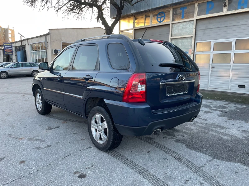 Kia Sportage 2.0 Active, снимка 3 - Автомобили и джипове - 52697310