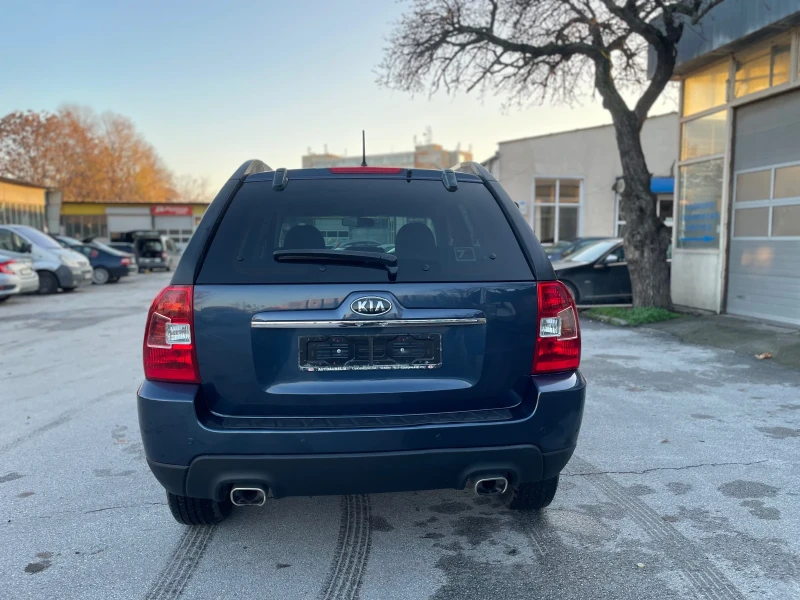 Kia Sportage 2.0 Active, снимка 6 - Автомобили и джипове - 52697310