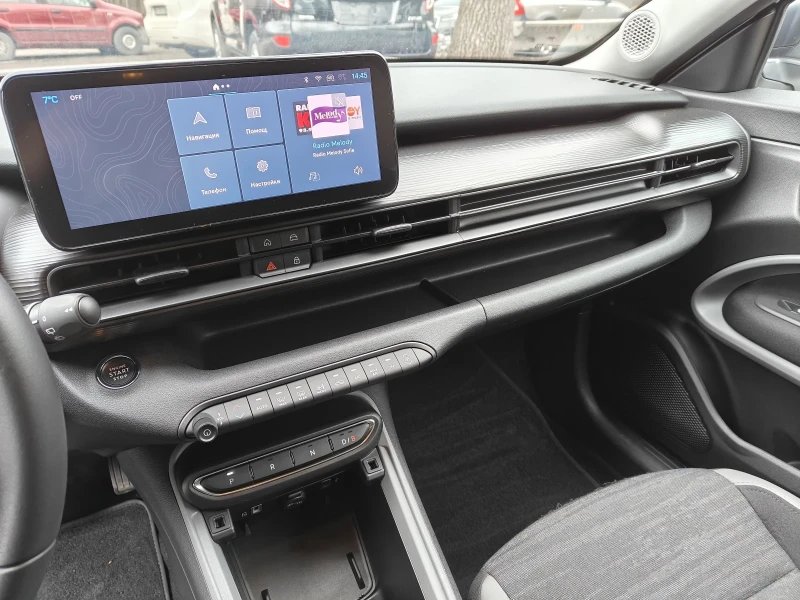 Jeep Avenger 56 KWH, снимка 13 - Автомобили и джипове - 53301721