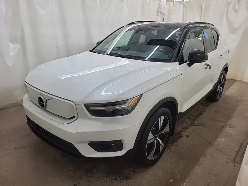 Volvo XC40 * RECHARGE P8 EAWD PURE ELECTRIC * CARFAX * 