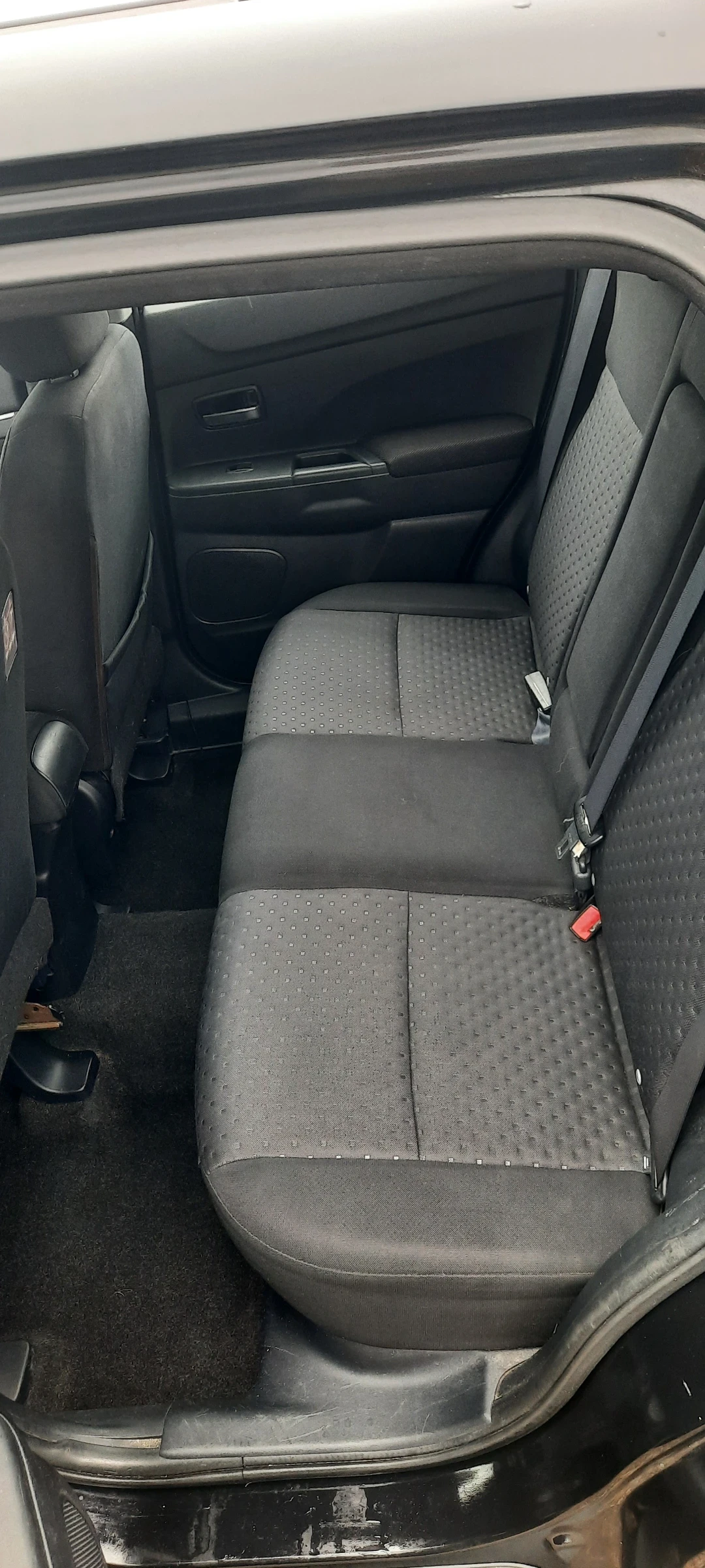 Mitsubishi ASX 1.8DI-D Лизинг | Mobile.bg — изображение 9