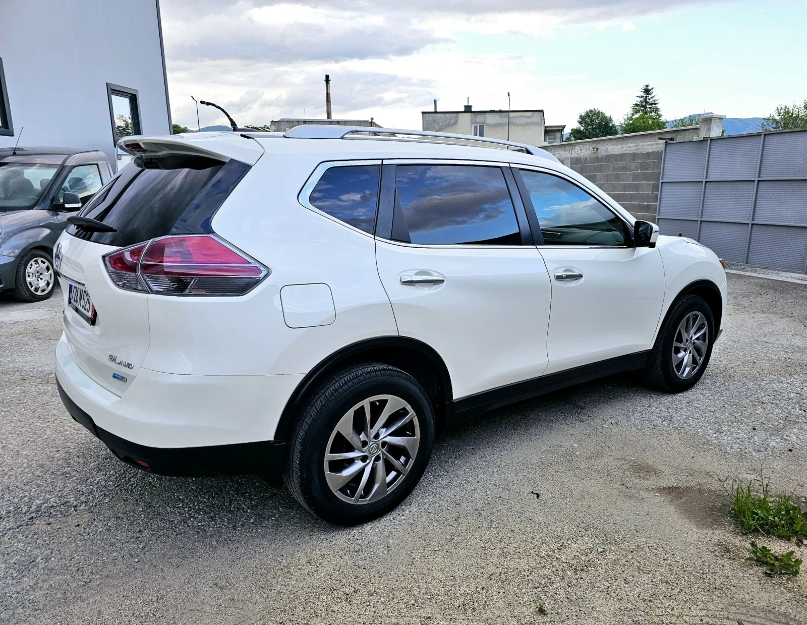 Nissan X-trail Rogue SL AWD 360* Камери 44х.км. Кожа Панорама - изображение 4