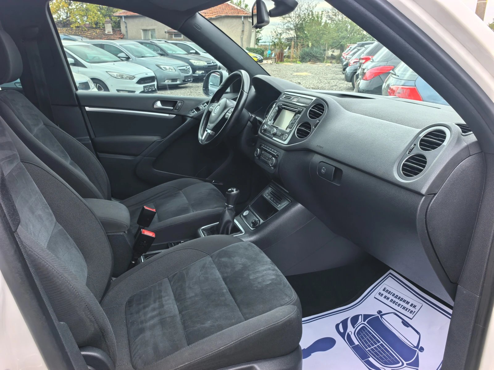 VW Tiguan 2.0TDI R-LINE | Mobile.bg — изображение 13
