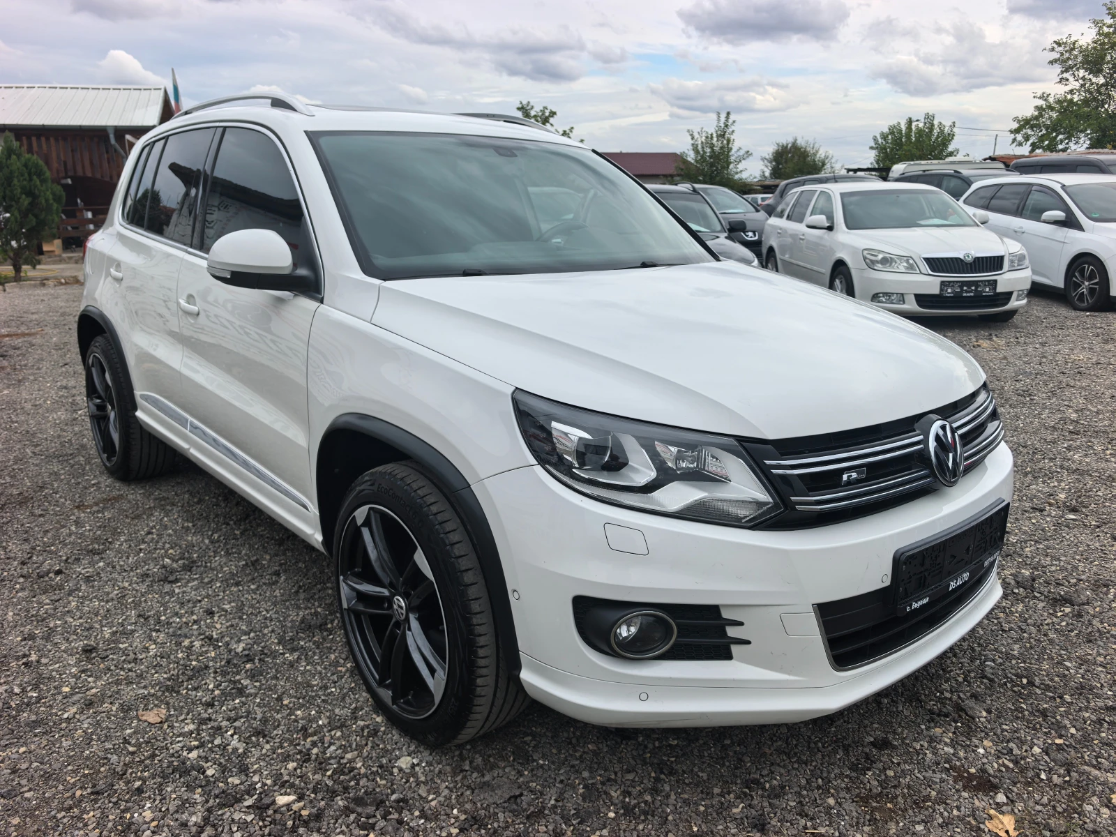 VW Tiguan 2.0TDI R-LINE - изображение 7