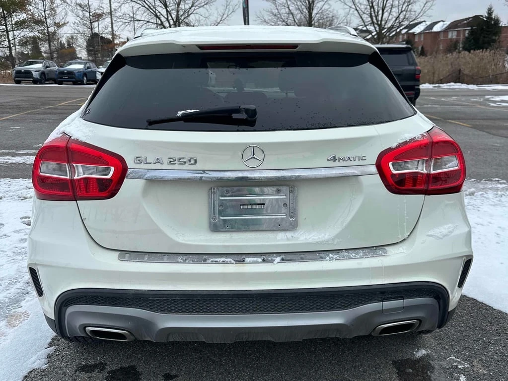 Mercedes-Benz GLA 250 * CARFAX * БЕЗ ПЪРВОНАЧАЛНА ВНОСКА - изображение 4