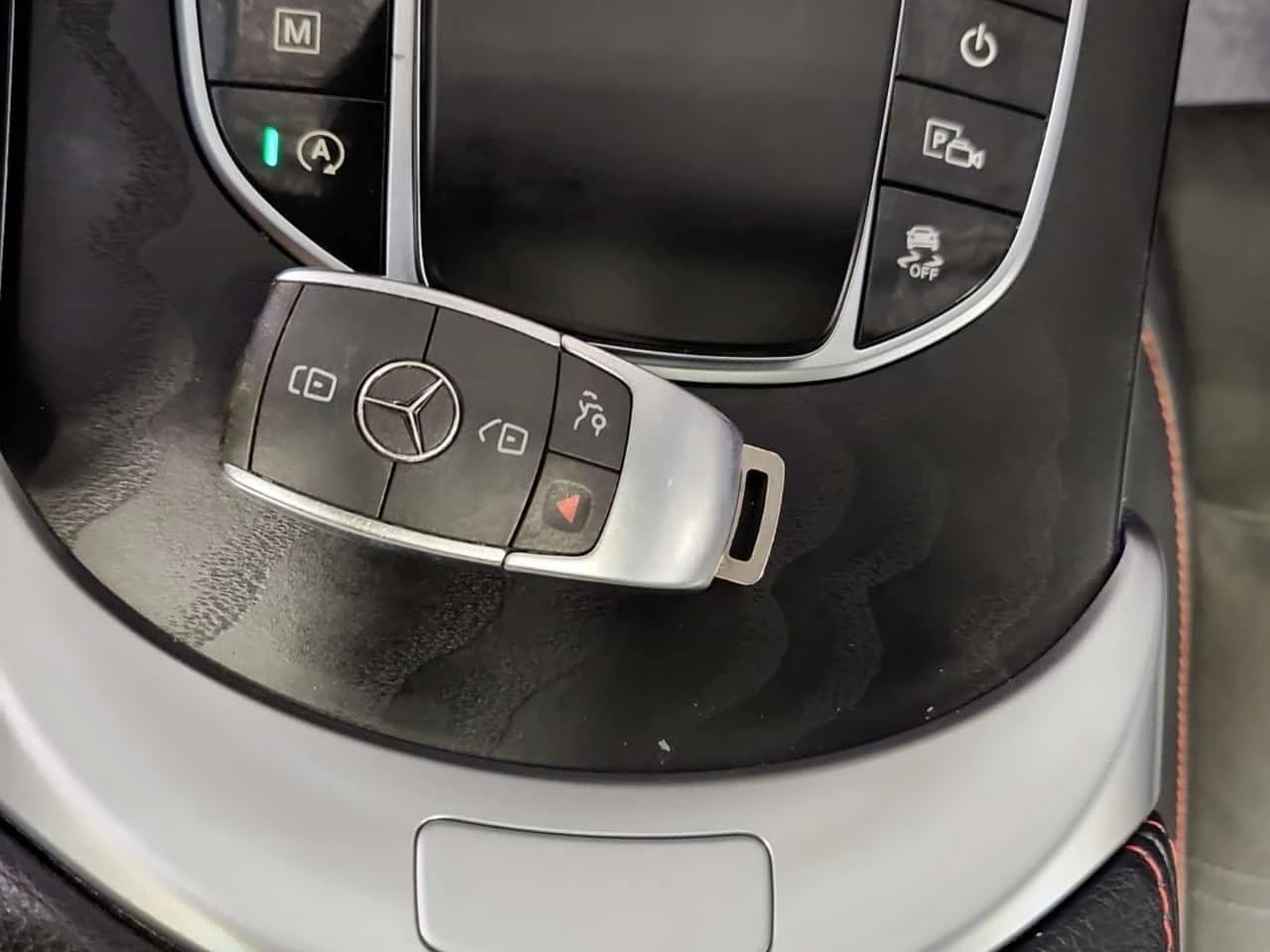 Mercedes-Benz GLC 300 4MATIC Coupe AMG Line | DISTRONIC | HUD | 360 |  - изображение 8