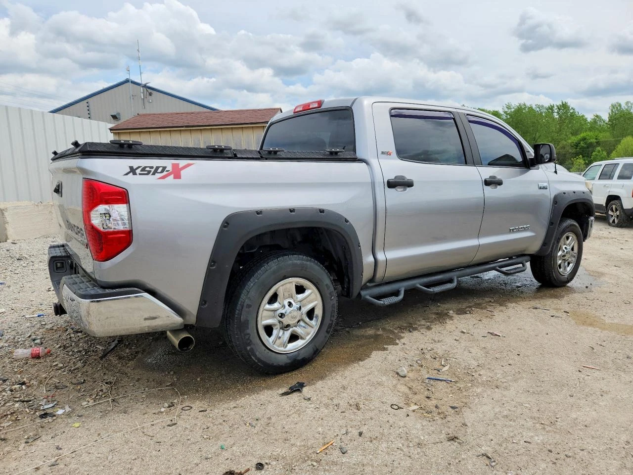 Toyota Tundra 5.7l Crewmax Sr5, снимка 3 - Автомобили и джипове - 54883875