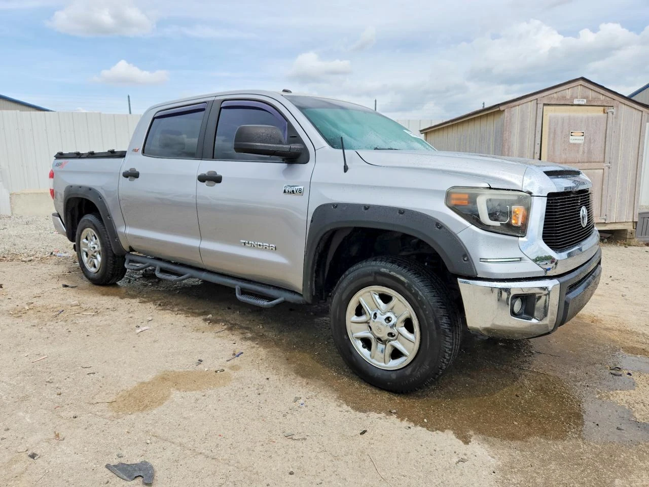 Toyota Tundra 5.7l Crewmax Sr5, снимка 4 - Автомобили и джипове - 54883875