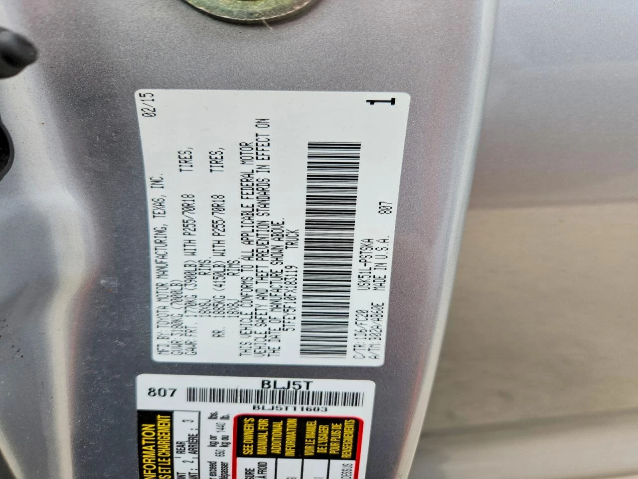 Toyota Tundra 5.7l Crewmax Sr5, снимка 12 - Автомобили и джипове - 54883875