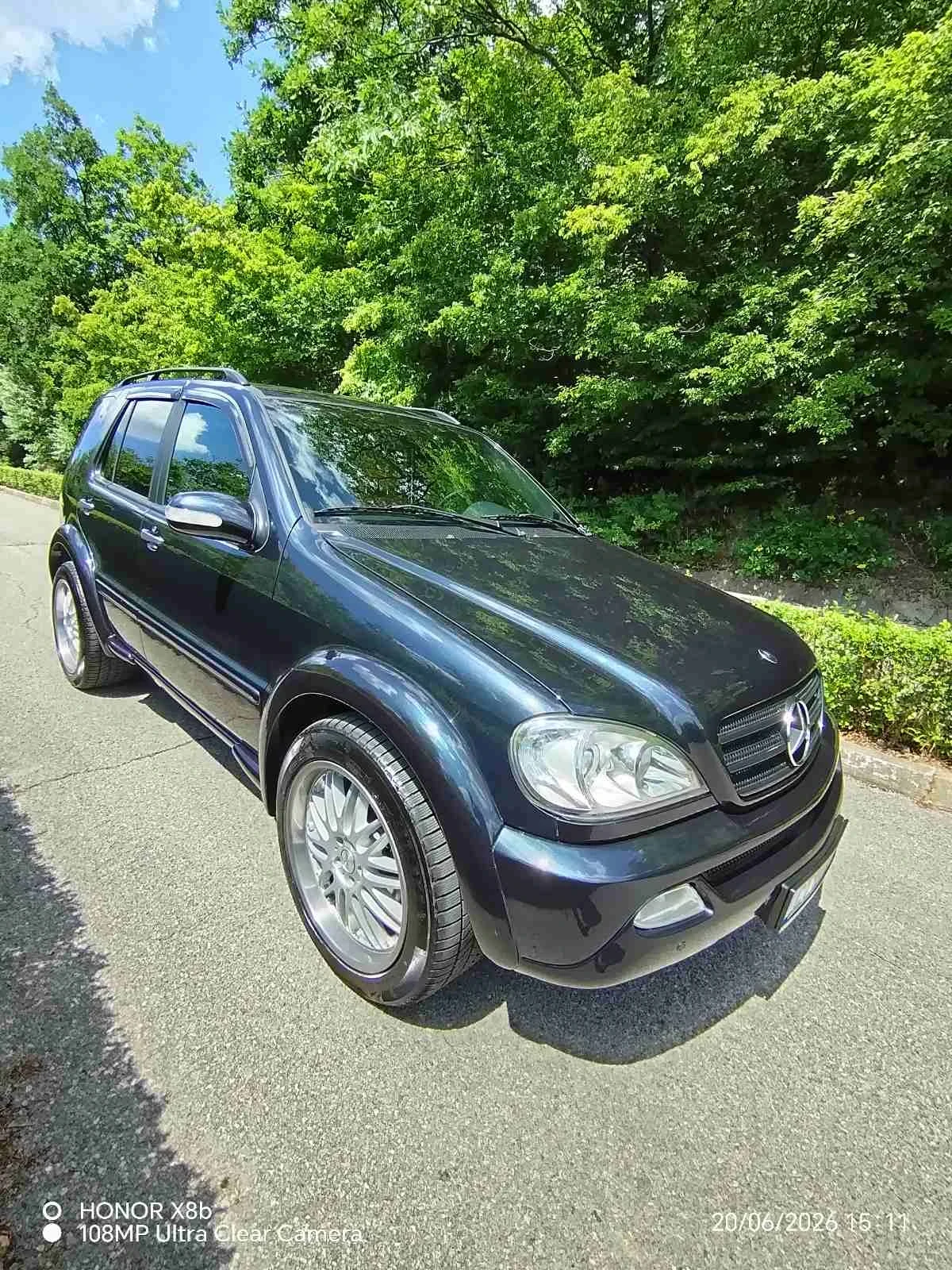 Mercedes-Benz ML 500