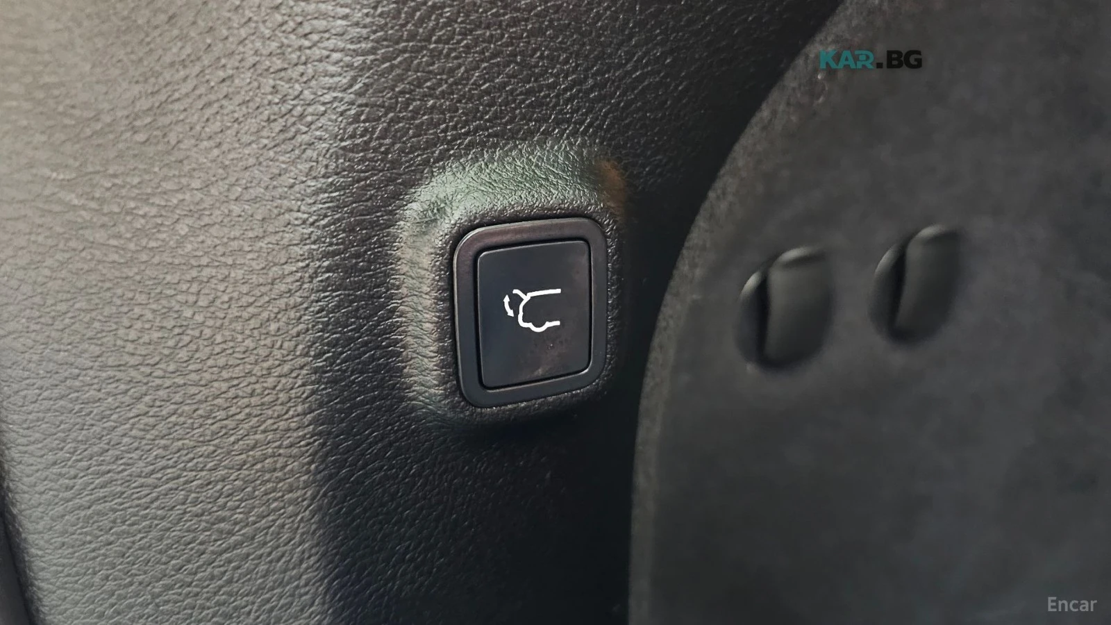 Jeep Cherokee 2.4* LIMITED* КОЖА* ПОДГРЕВ* ОБДУХВАНЕ* ПАНОРАМА* , снимка 16 - Автомобили и джипове - 55298935