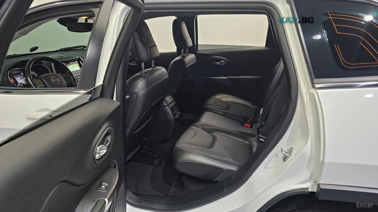 Jeep Cherokee 2.4* LIMITED* КОЖА* ПОДГРЕВ* ОБДУХВАНЕ* ПАНОРАМА* , снимка 10 - Автомобили и джипове - 55298935