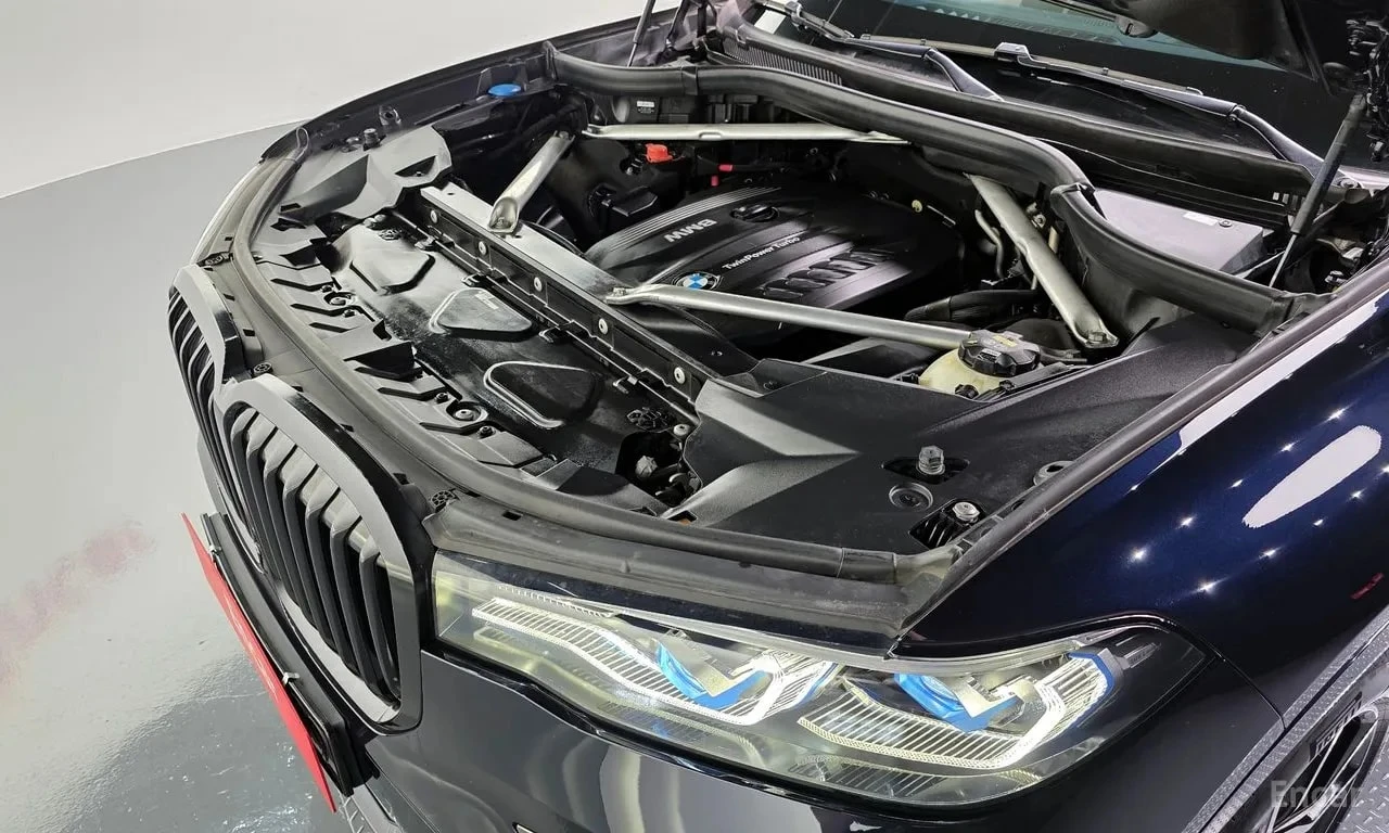 BMW X7 30d M Sport First Edition/ДИСТР/360/ХЕДЪП/ЛАЗЕРИ/, снимка 6 - Автомобили и джипове - 55833069