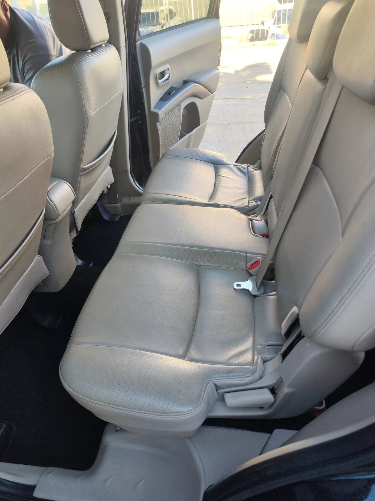 Mitsubishi Outlander 2, 2DID, снимка 8 - Автомобили и джипове - 55885978
