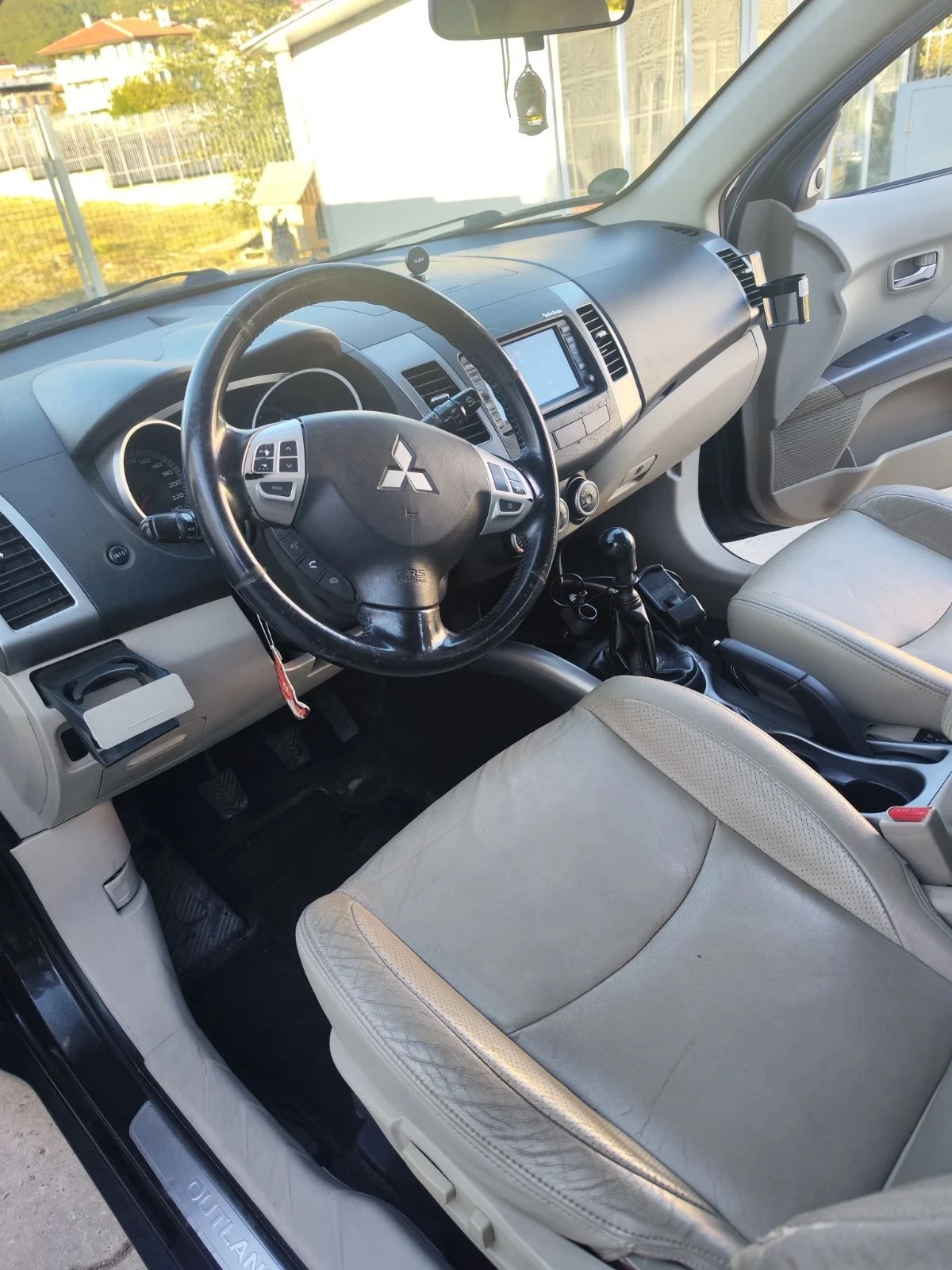 Mitsubishi Outlander 2, 2DID, снимка 9 - Автомобили и джипове - 55885978