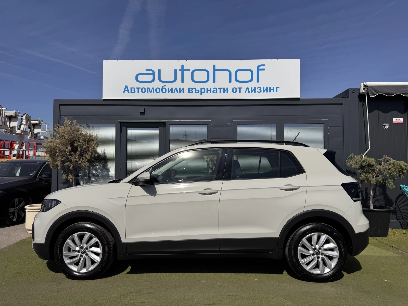 VW T-Cross LIFE+ /1.0TSI/110K.C./6MT, снимка 2 - Автомобили и джипове - 56129485