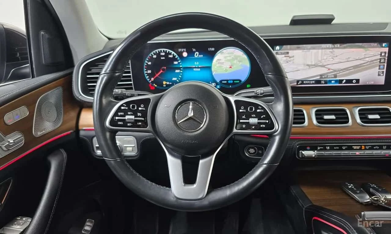 Mercedes-Benz GLE 450  AMG ПАКЕТ * ОБДУХВАНЕ * HEAD UP * , снимка 13 - Автомобили и джипове - 56198617
