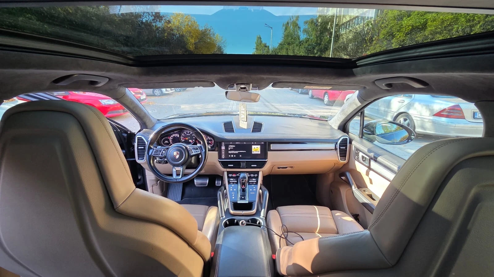Porsche Cayenne, снимка 3 - Автомобили и джипове - 56674660
