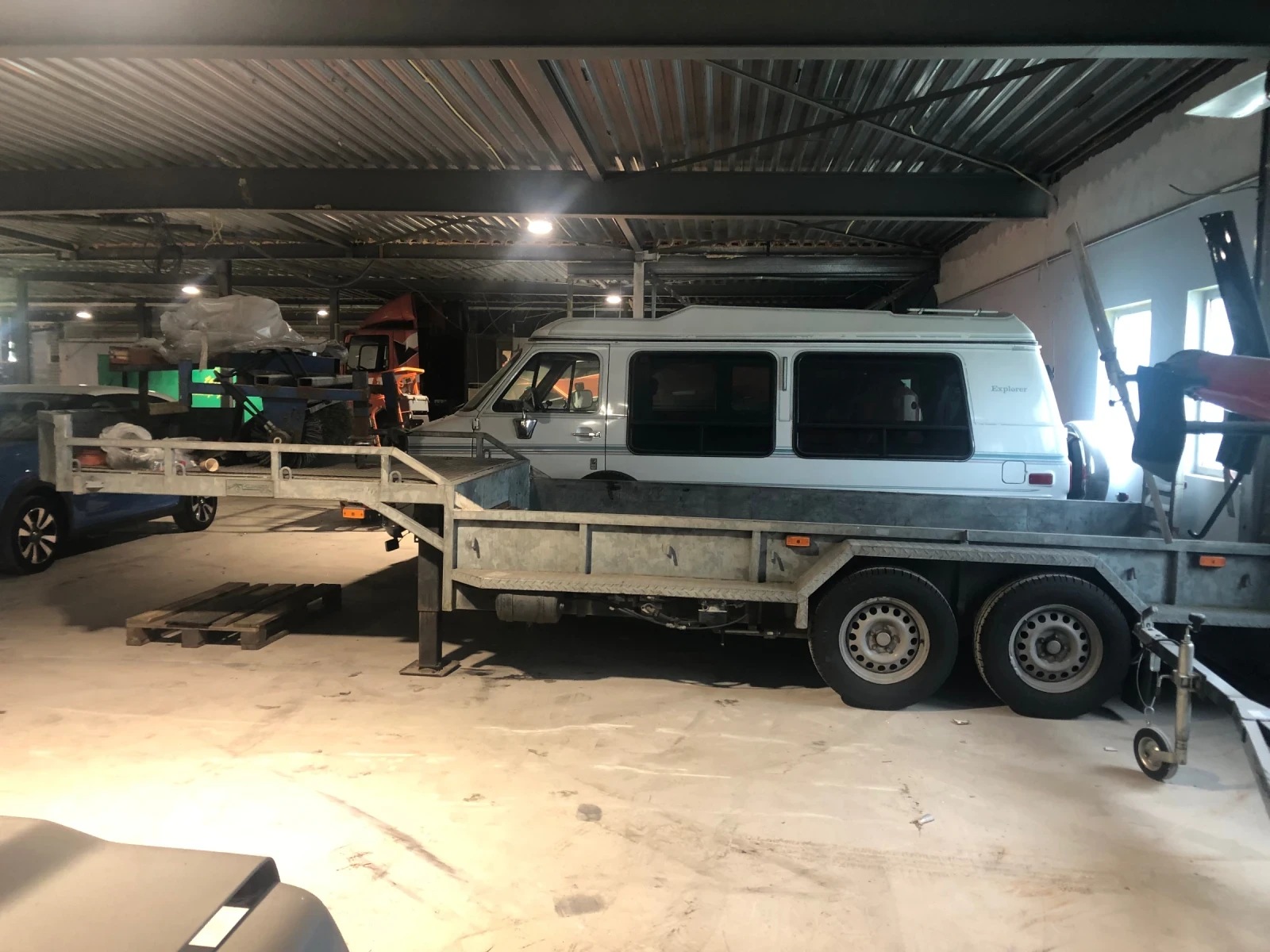 Iveco Daily Лафет с платформа за строителна техника - изображение 7