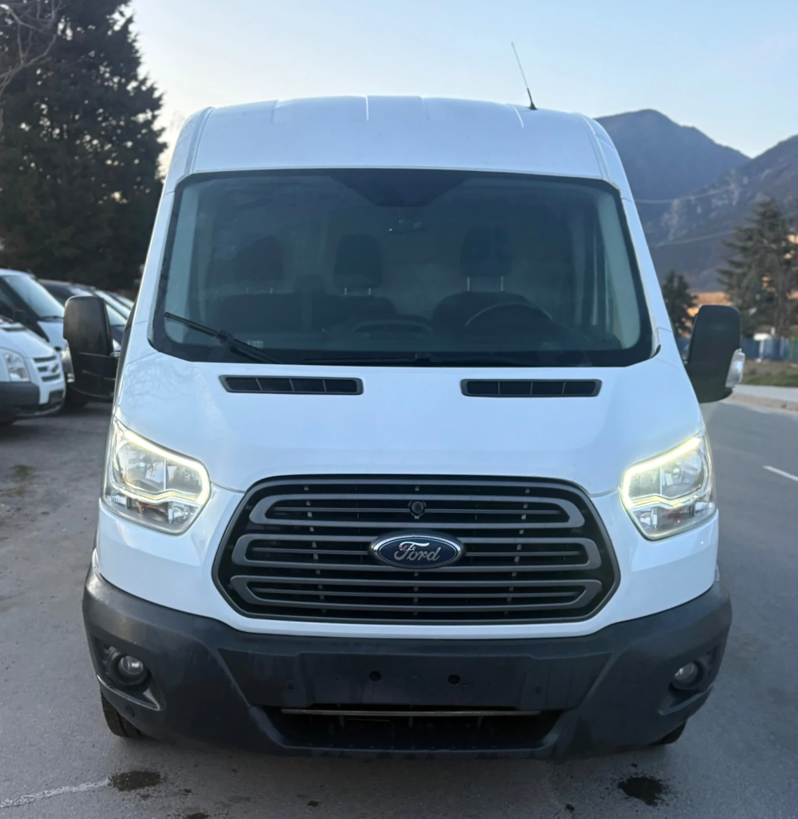 Ford Transit ПЕРФЕКТЕН! ЕВРО 6!, снимка 3 - Бусове и автобуси - 53803245