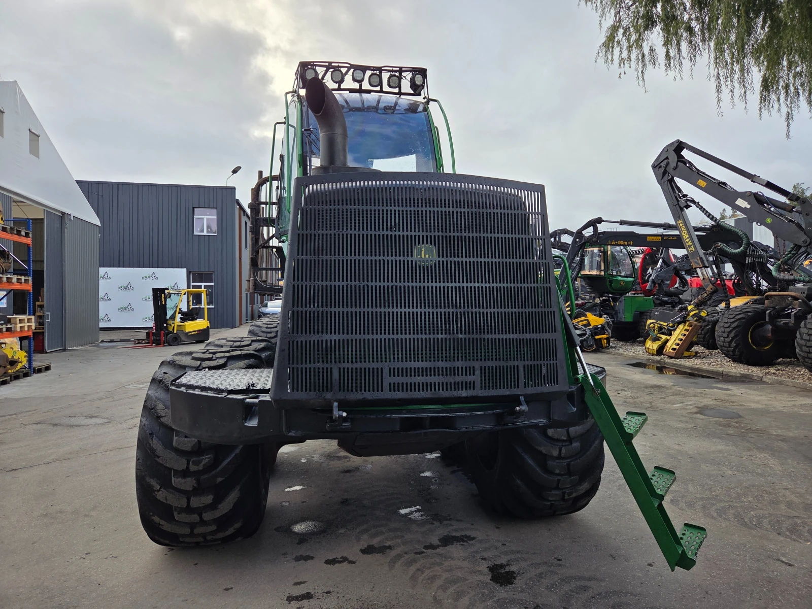 �������������� ������ ������ �� ���������� John Deere 1210E | Mobile.bg � ����������� 6
