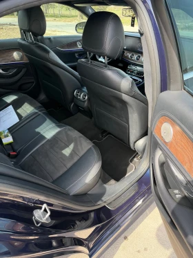 Mercedes-Benz E 350 E350d AMG 9G, снимка 13