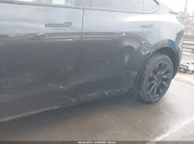 Tesla Model Y LONG* RANGE* DUAL* MOTOR* ALL-WHEEL* DRIVE, снимка 11