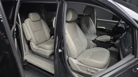 Kia Carnival PRESTIGE * 9 МЕСТНА* , снимка 12