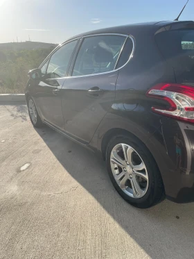 Peugeot 208 208, снимка 3