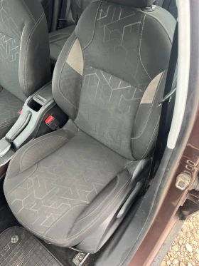 Peugeot 2008 1.6 HDI, снимка 9