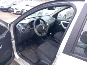 Dacia Sandero 1, 2 16v Климатик - 3500 лв. - 31279876 | Car24.bg