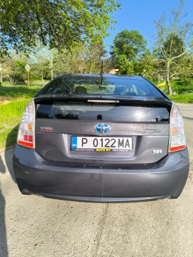 Обява за продажба на Toyota Prius Всичко обслужено декември месец, много добро състо ~9 999 лв. - изображение 5