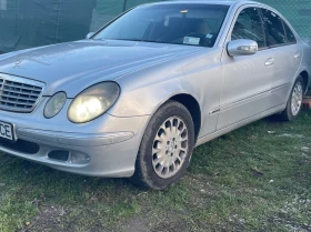 Mercedes-Benz E 220 Avangard, снимка 1