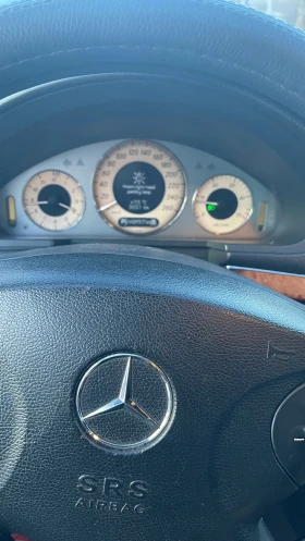 Mercedes-Benz E 220 Avangard, снимка 6