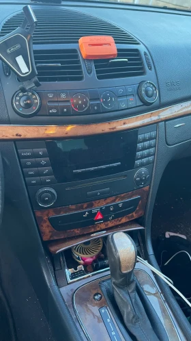 Mercedes-Benz E 220 Avangard, снимка 5