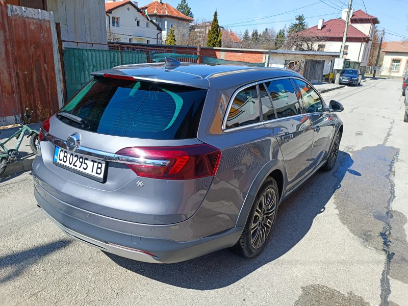 Opel Insignia 4x4 country tourer, снимка 3 - Автомобили и джипове - 46710967