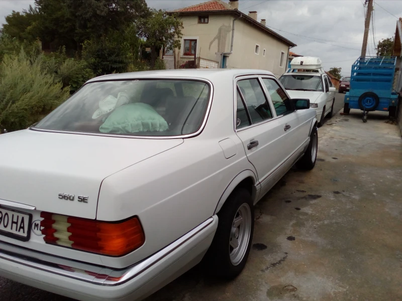 Mercedes-Benz 126 SE 560, снимка 3 - Автомобили и джипове - 47389631