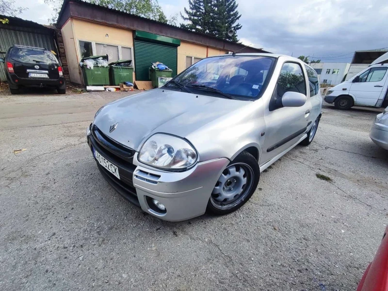 Renault Clio, снимка 7 - Автомобили и джипове - 47253811