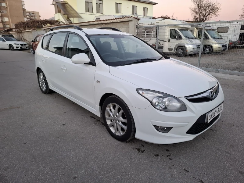 Hyundai I30 1.6 CRDi на части , снимка 1 - Автомобили и джипове - 49468388