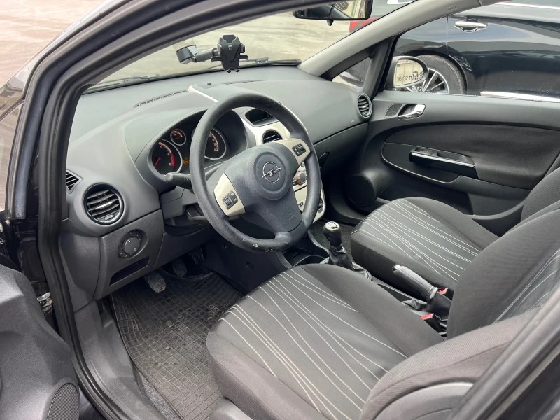 Opel Corsa 1.3CDTI, снимка 7 - Автомобили и джипове - 48317835