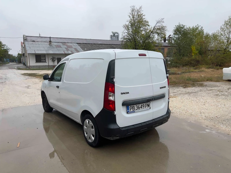 Dacia Dokker 1, 6 безин и газ, снимка 5 - Автомобили и джипове - 52598778
