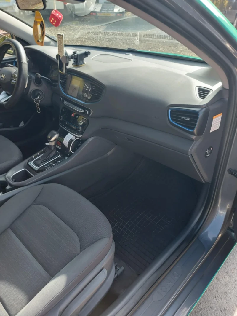 Hyundai Ioniq, снимка 7 - Автомобили и джипове - 52283617